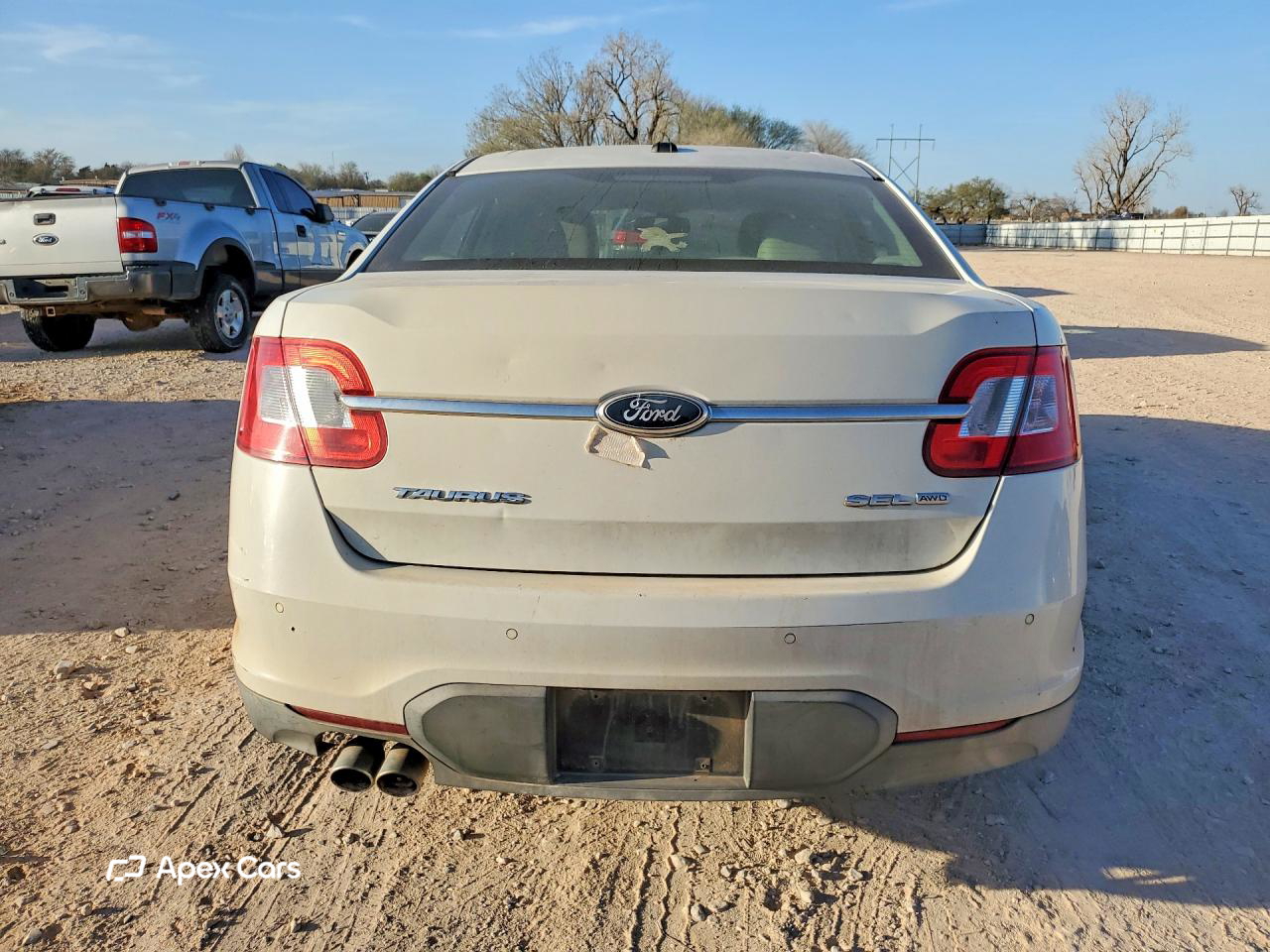 Ford Taurus 2012