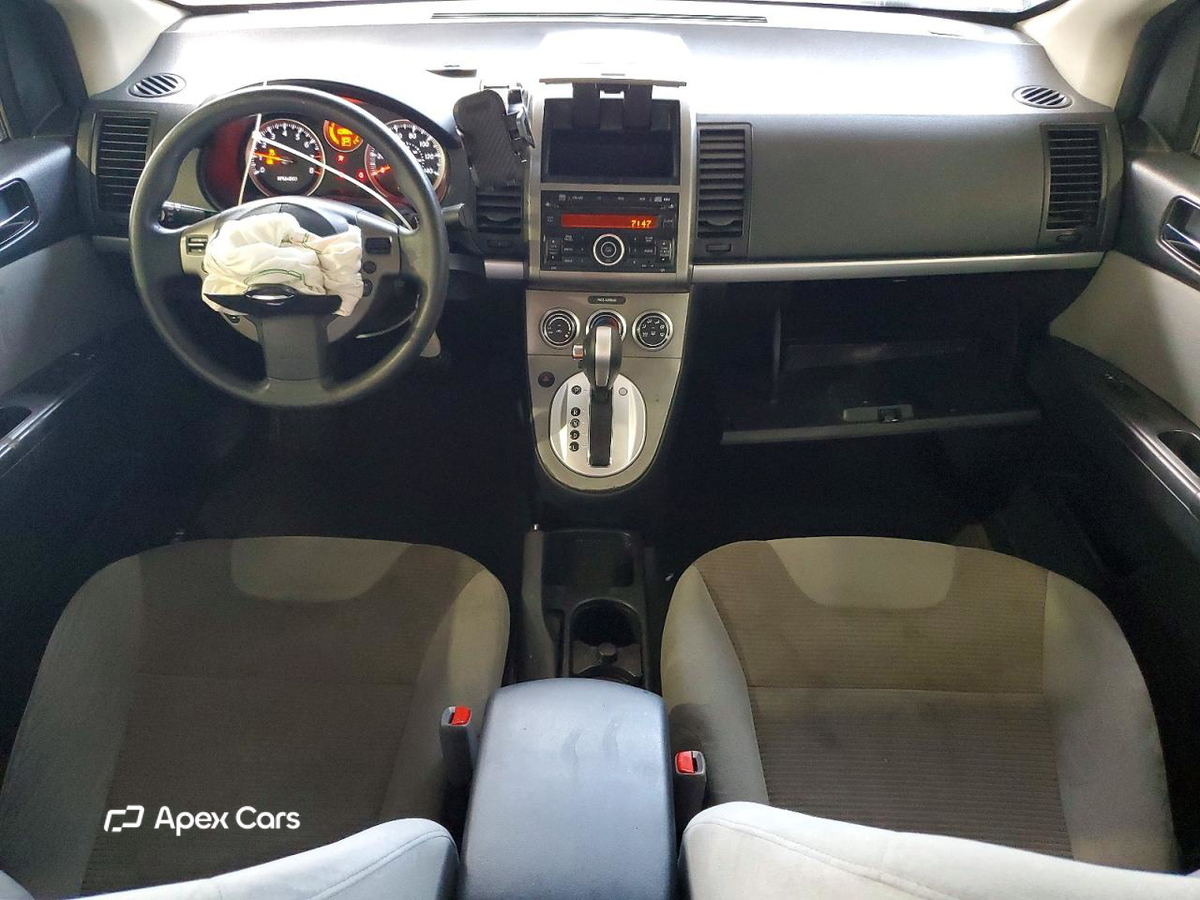 Nissan Sentra 2011