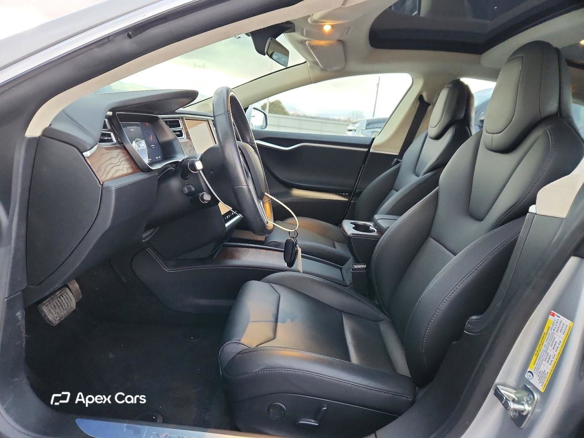 Tesla Model S 2017