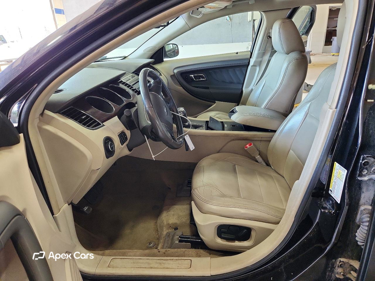 Ford Taurus 2012