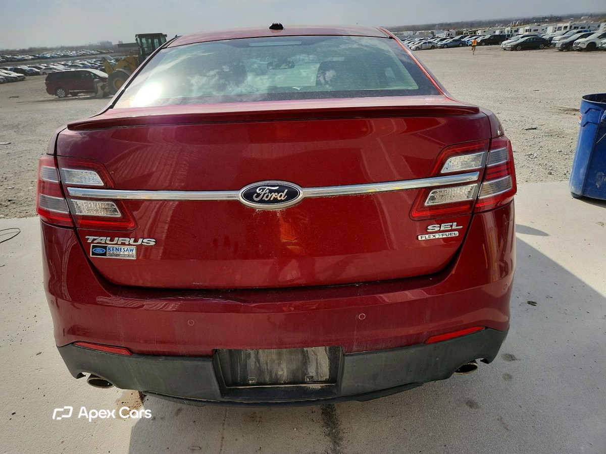 Ford Taurus 2013