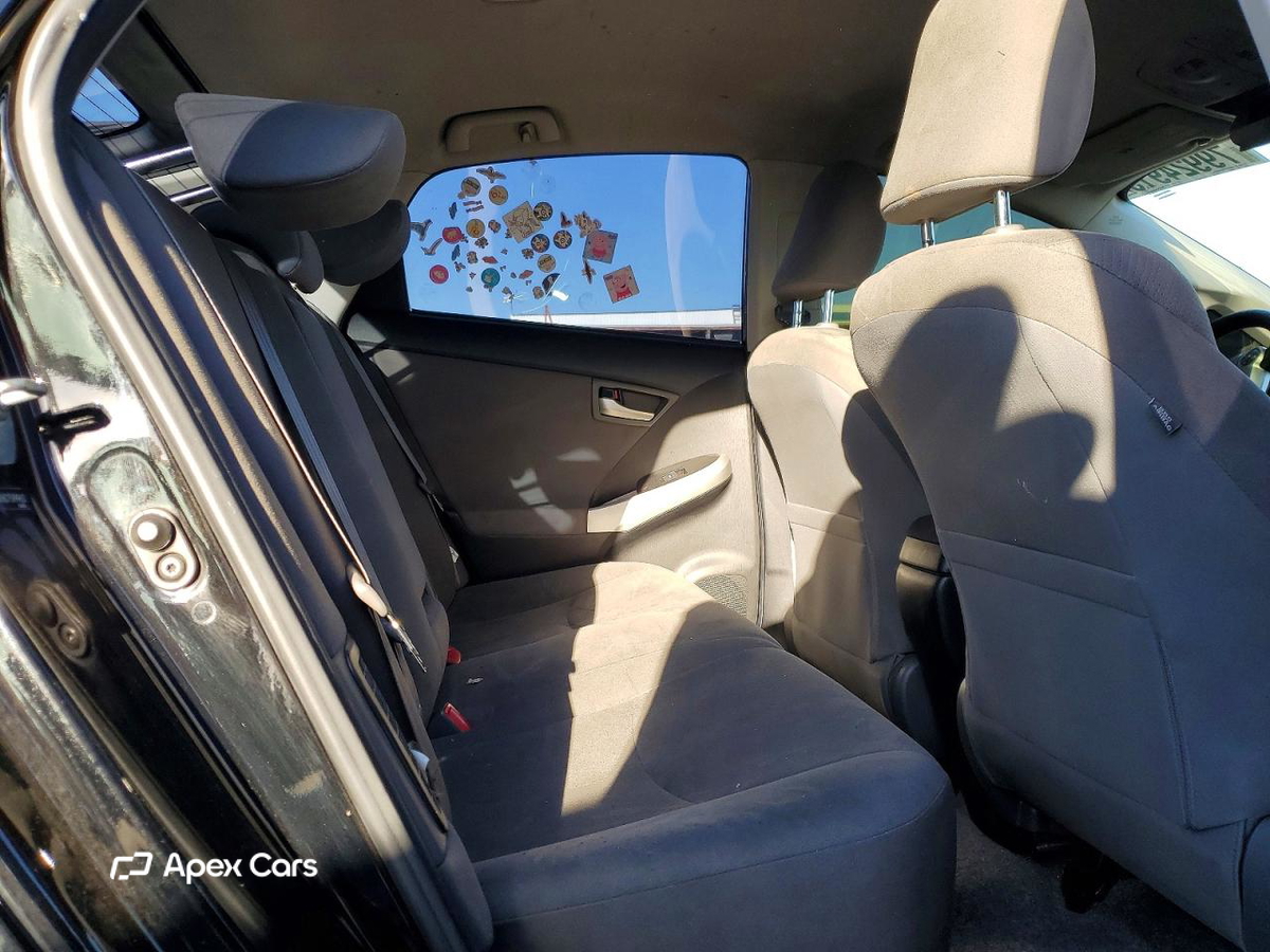 Toyota Prius 2012