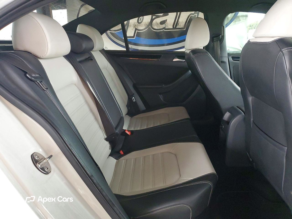 Volkswagen Jetta 2015