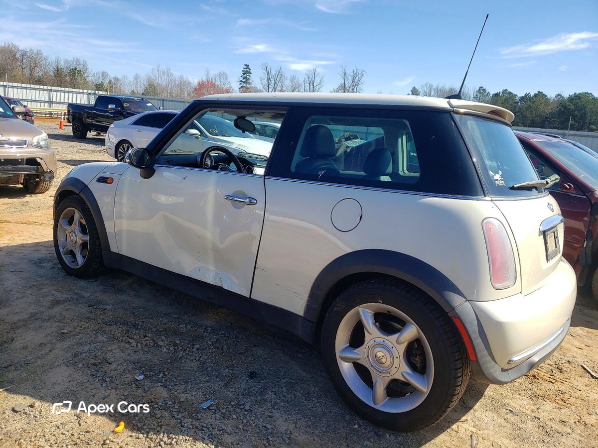 MINI Cooper 2005