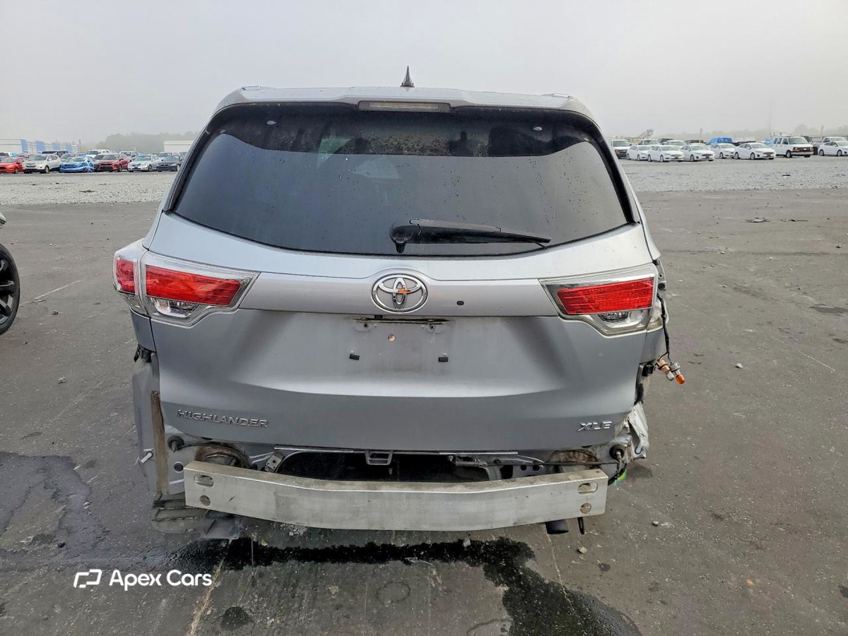 Toyota Highlander 2015