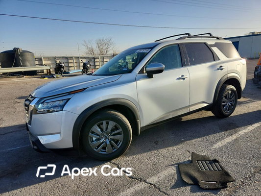 Nissan Pathfinder 2025 - Image 1 of 14