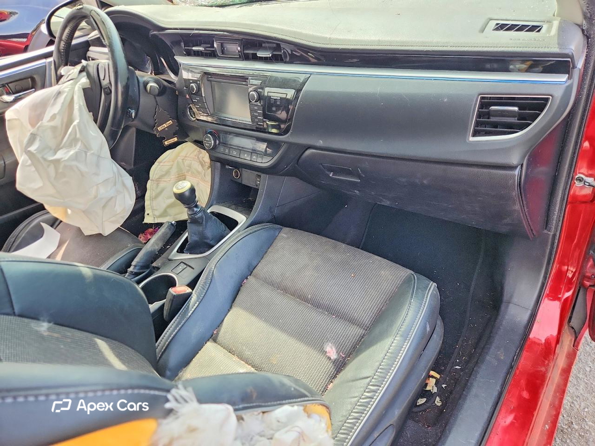 Toyota Corolla 2015