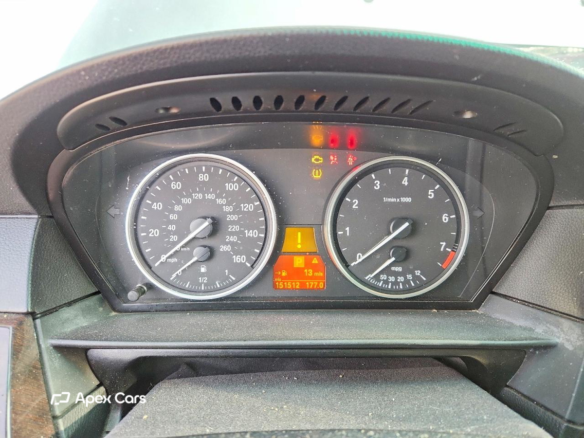 BMW Series 5 2010