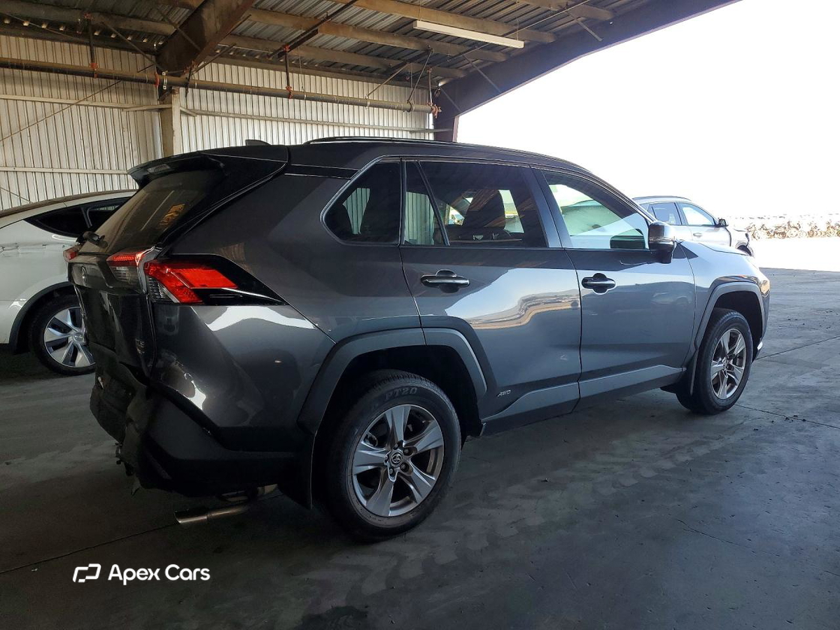 Toyota RAV 4 2025