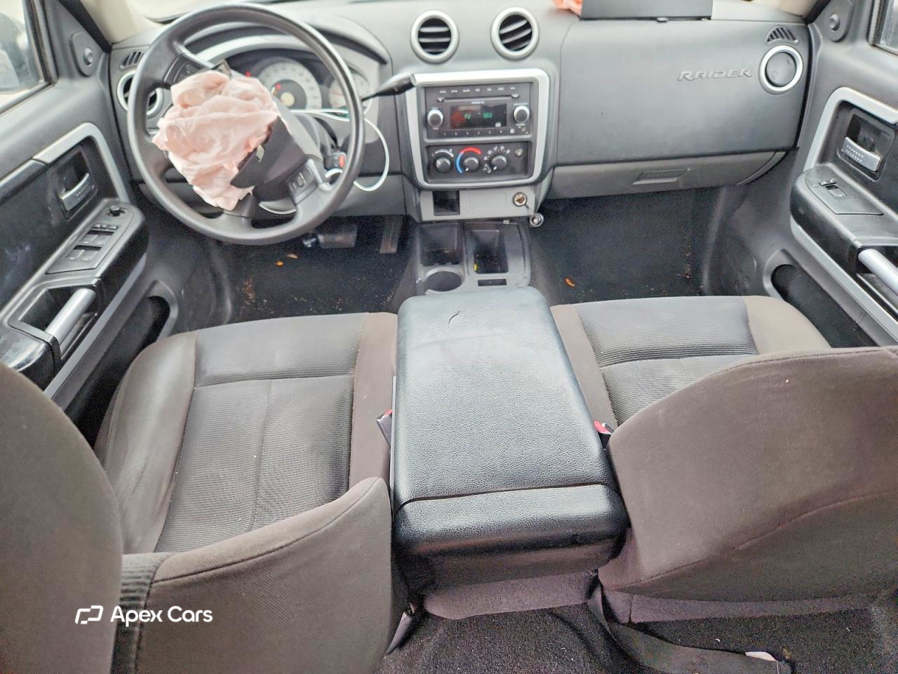 Mitsubishi Raider 2009