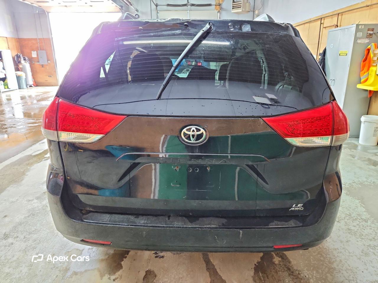 Toyota Sienna 2012