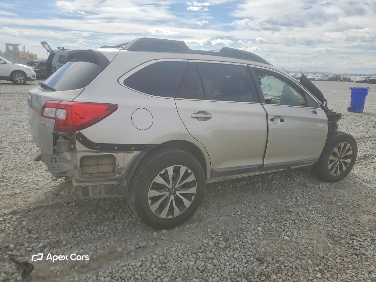 Subaru Outback 2015