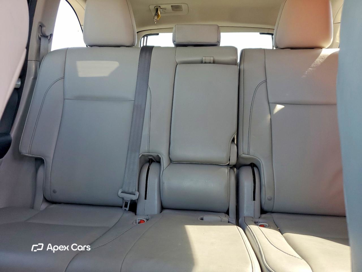 Toyota Highlander 2015