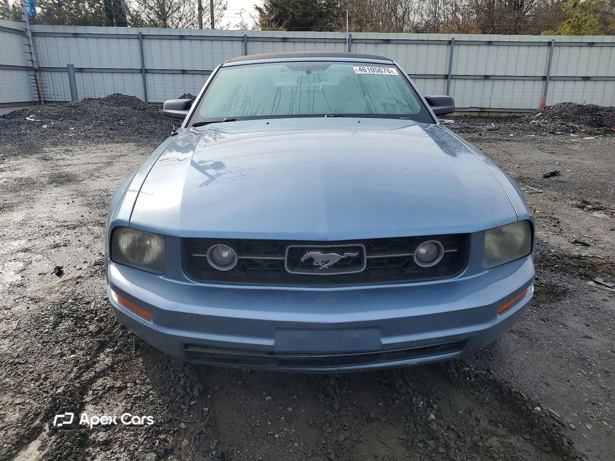 Ford Mustang 2006