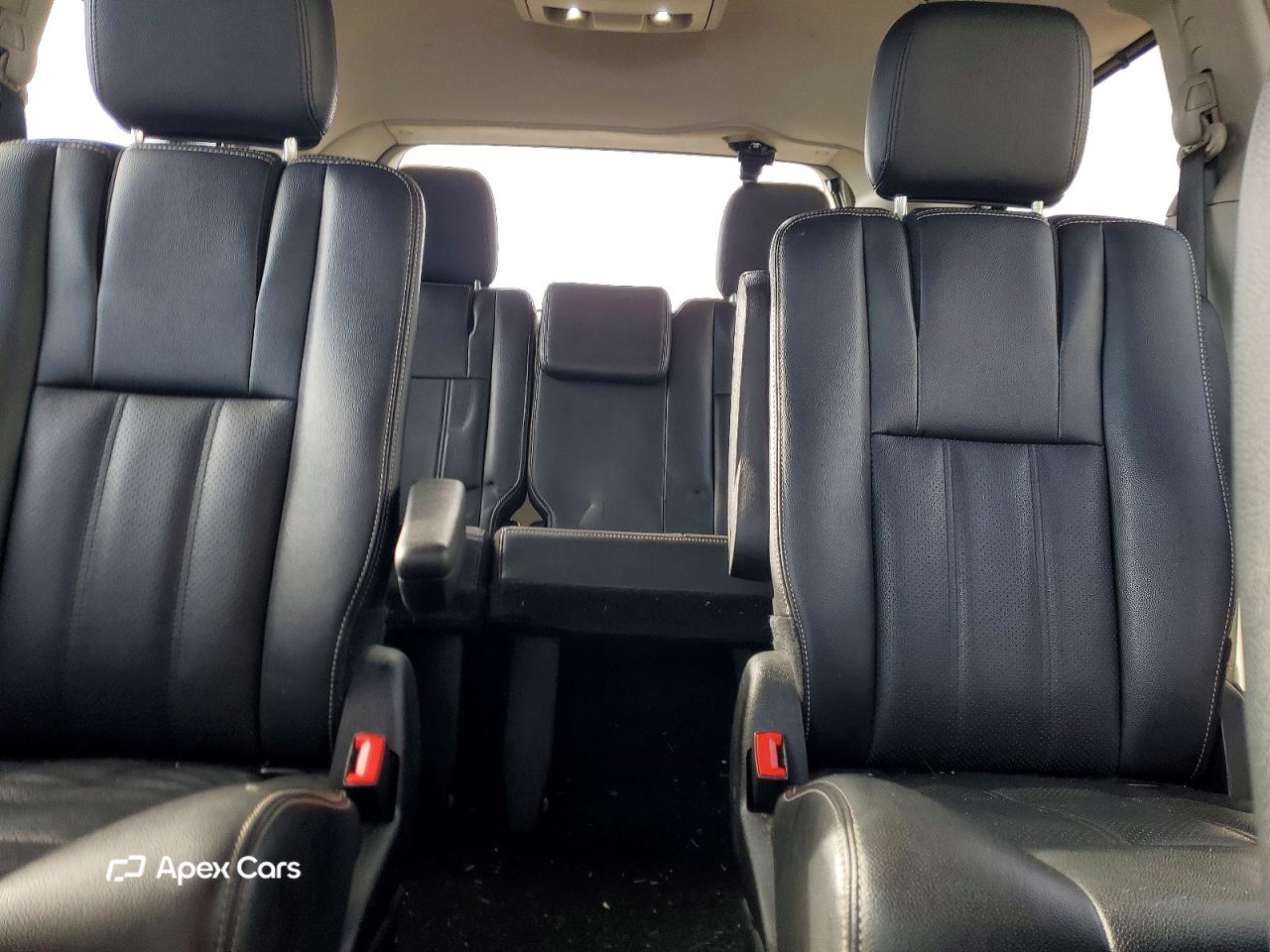 Chrysler Voyager 2015