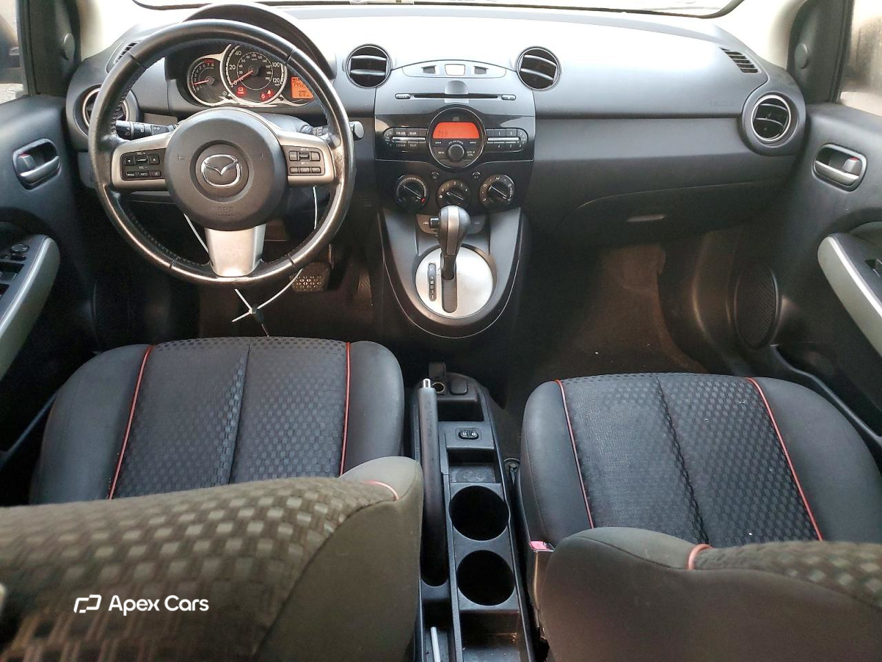 Mazda 2 2011