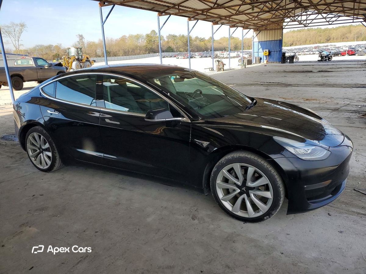 Tesla Model 3 2018