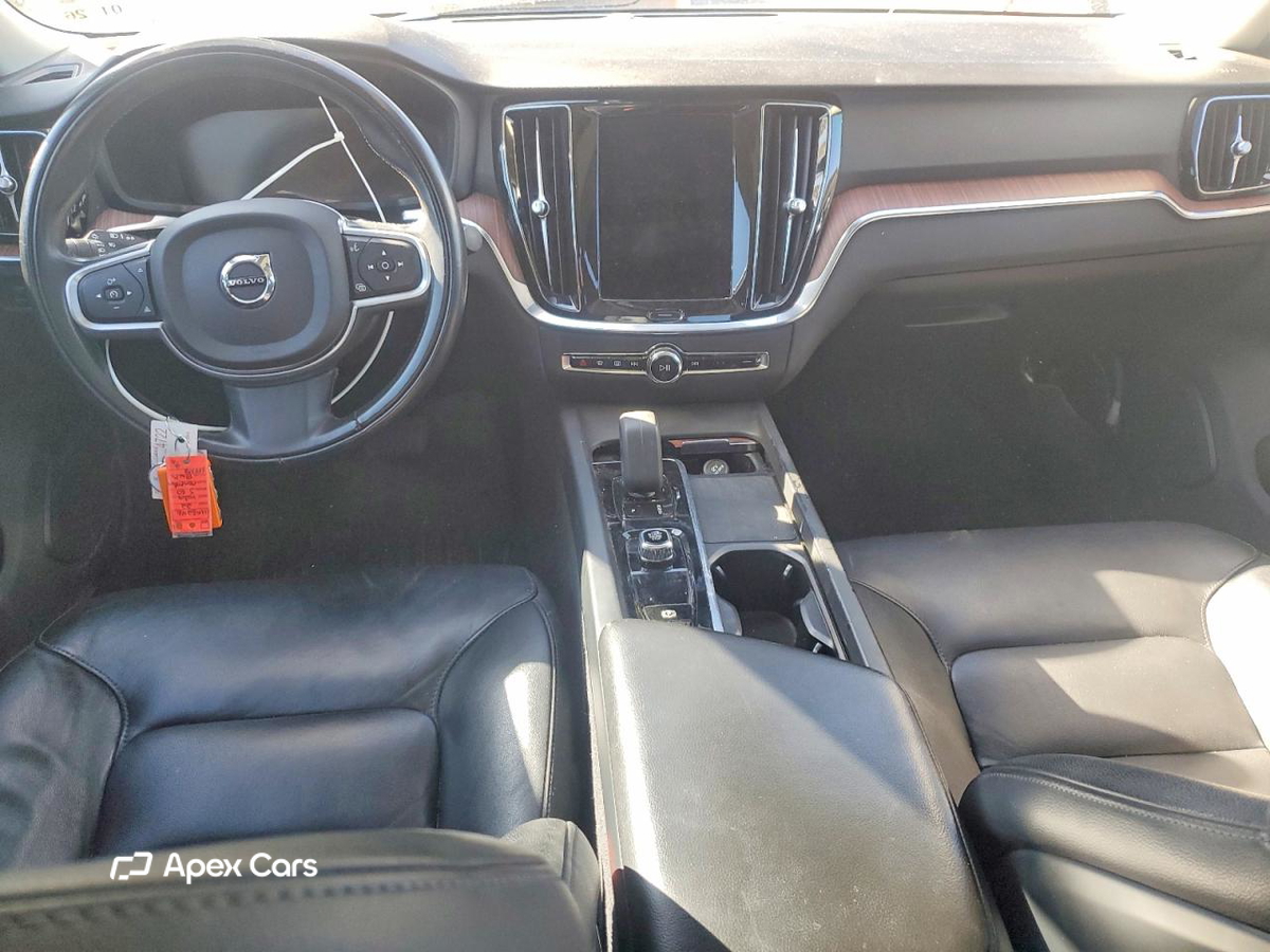 Volvo S60 2022