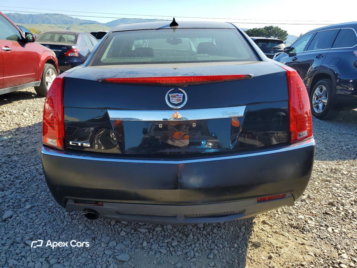Cadillac CTS 2011