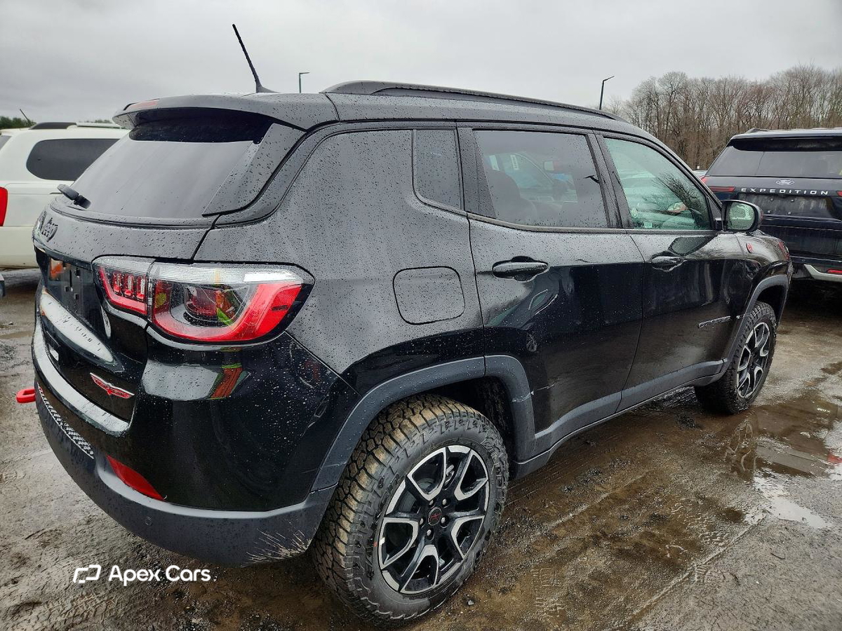 Jeep Compass 2025