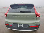 Volvo XC40 2025