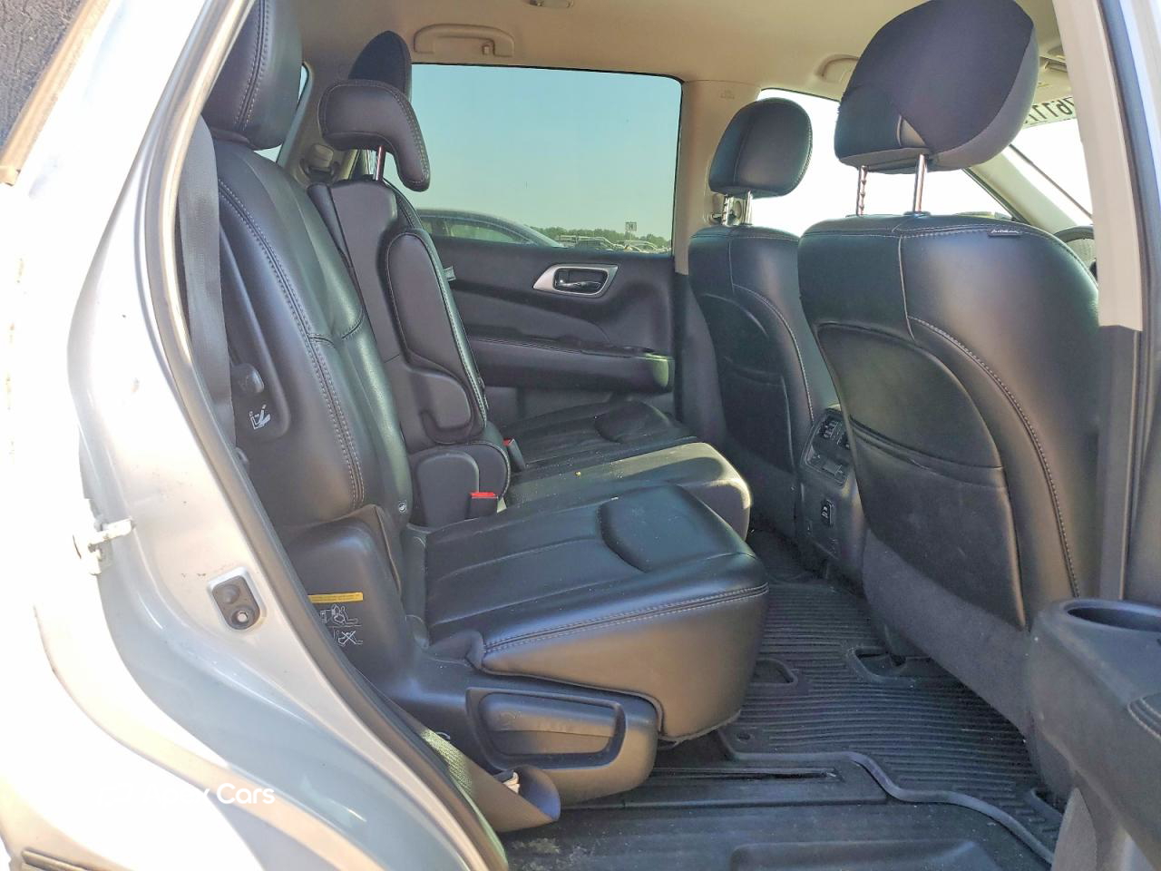 Nissan Pathfinder 2017