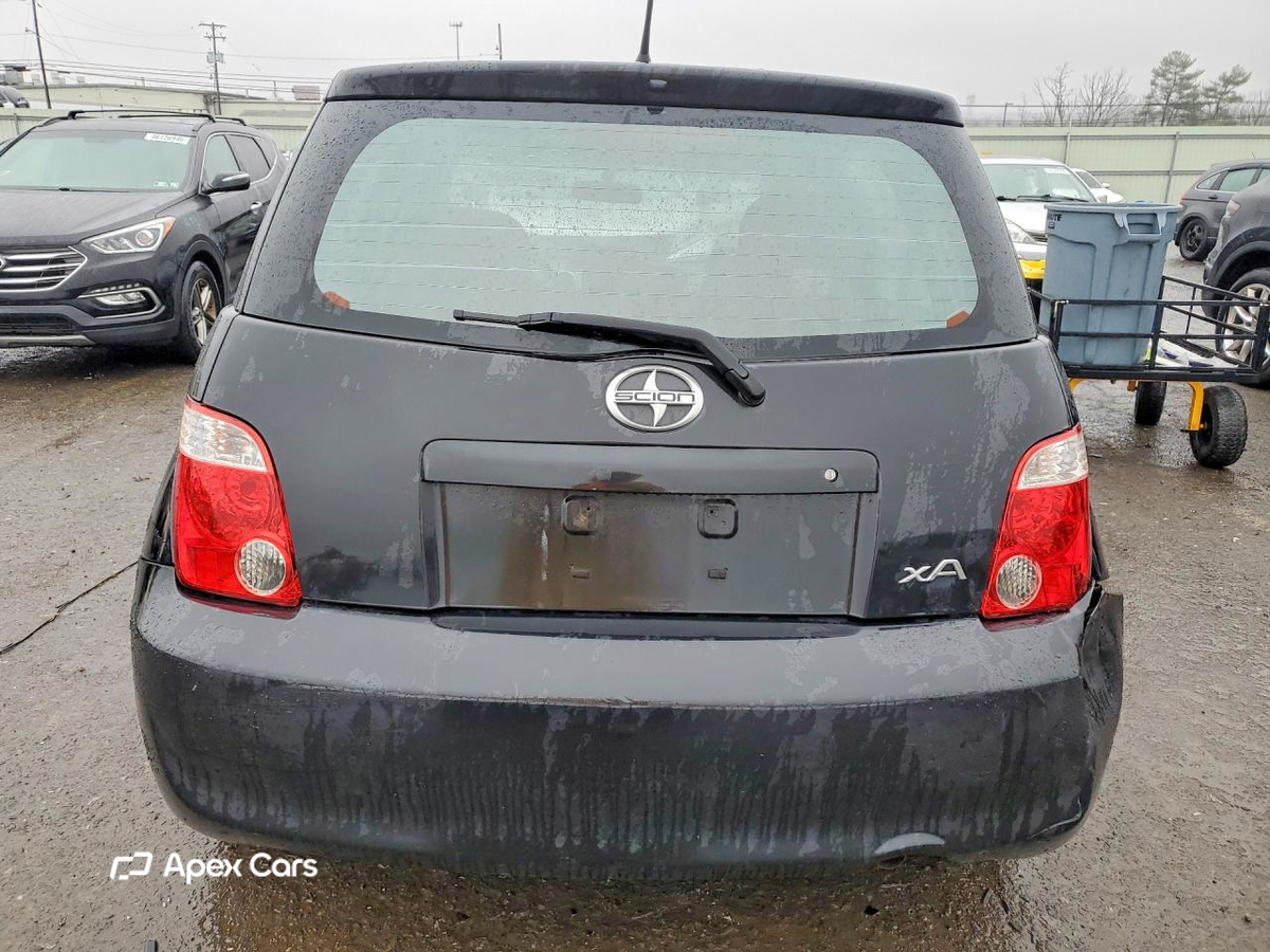 Scion xA 2006