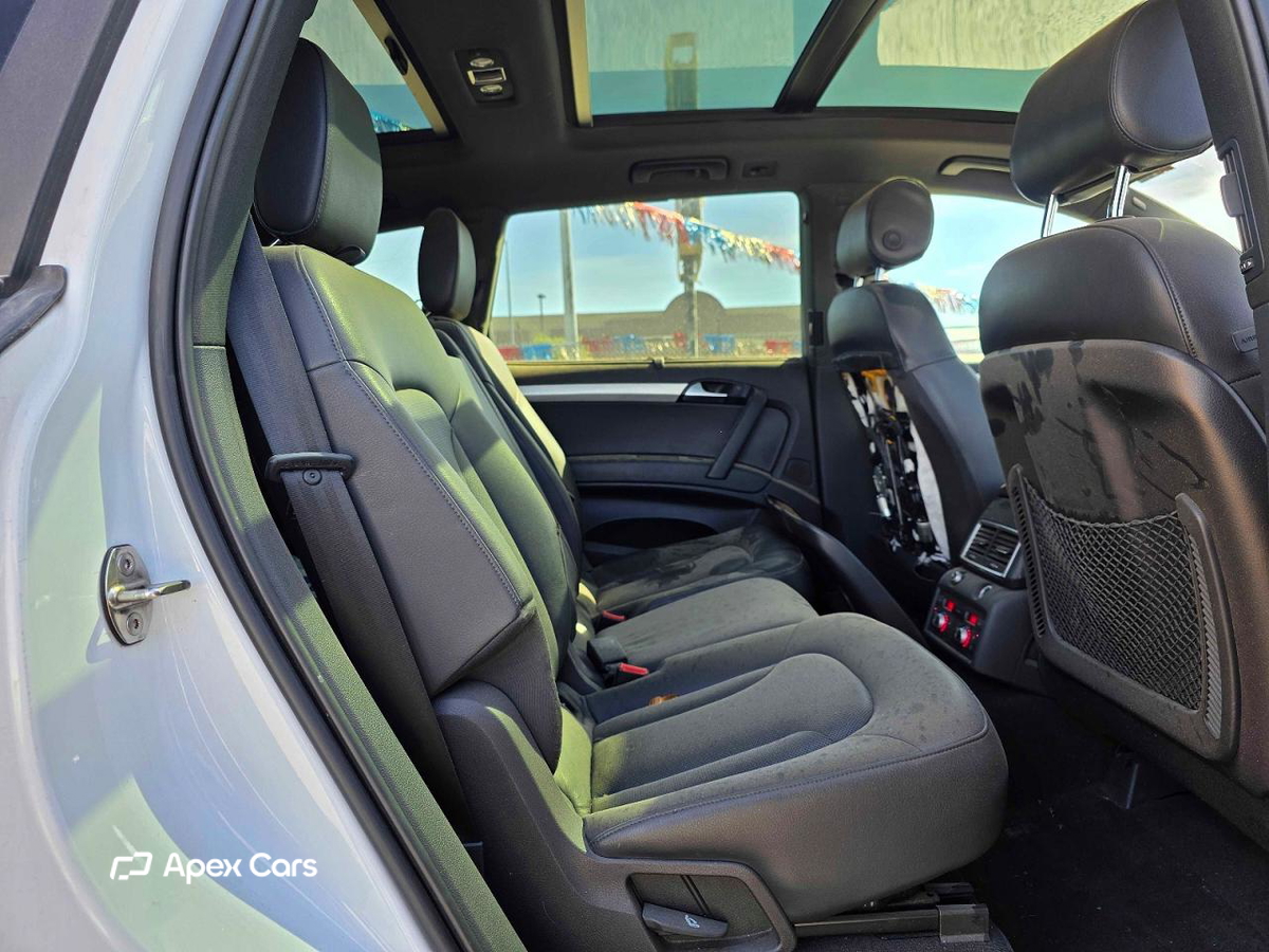 Audi Q7 2013