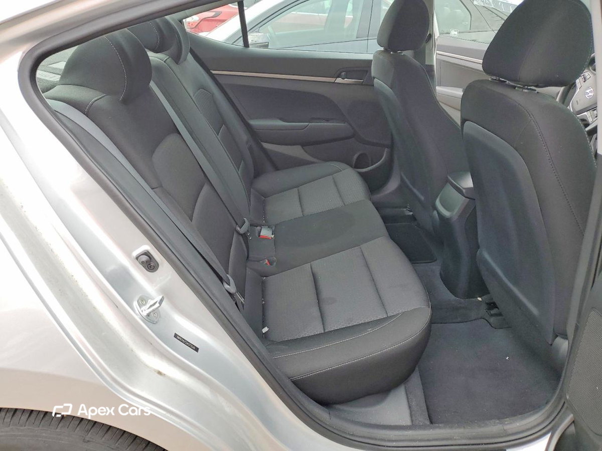 Hyundai Elantra 2018