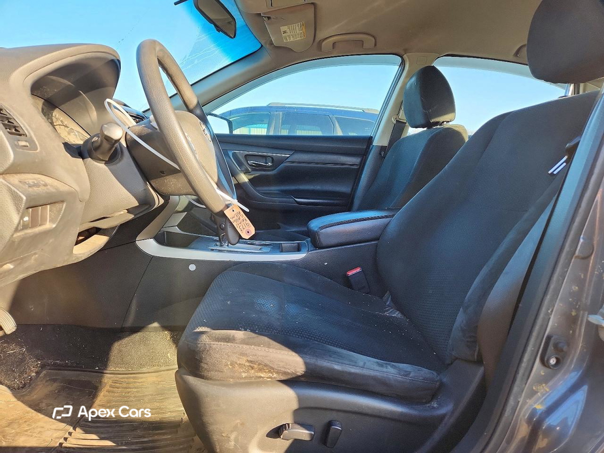 Nissan Altima 2015
