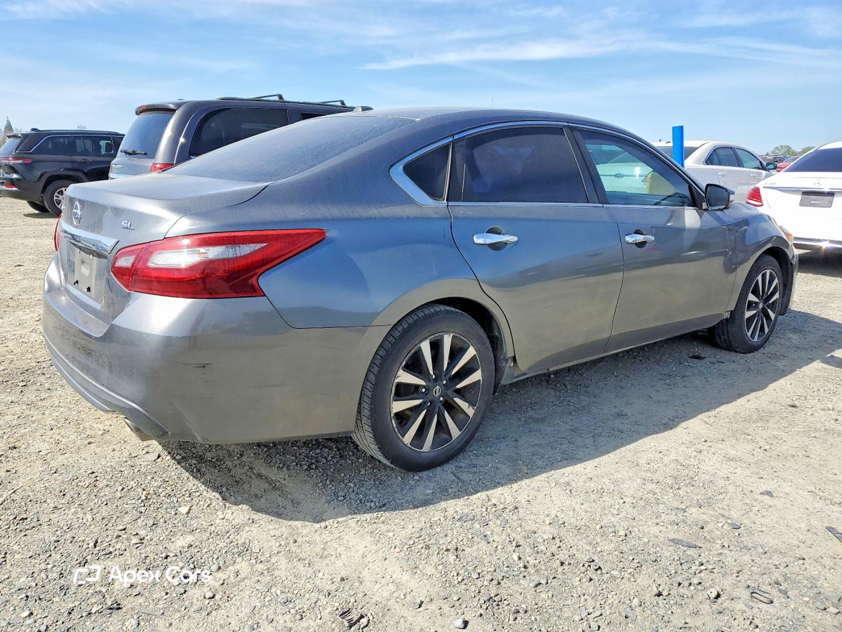 Nissan Altima 2018