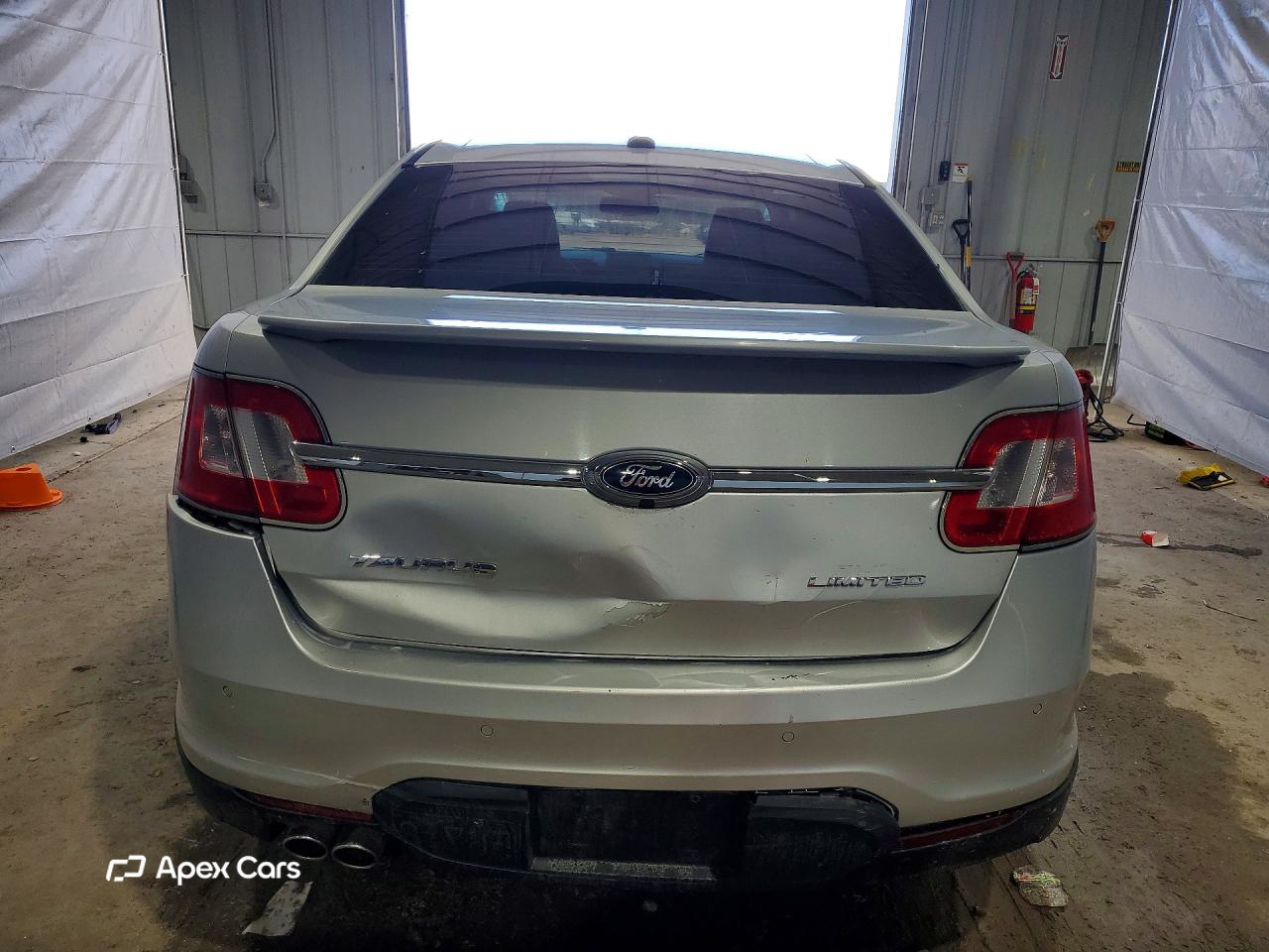 Ford Taurus 2011