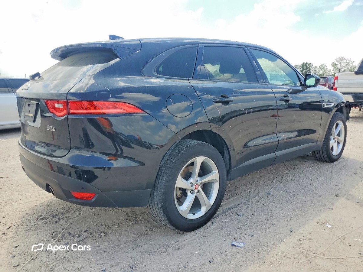 Jaguar F-Pace 2017