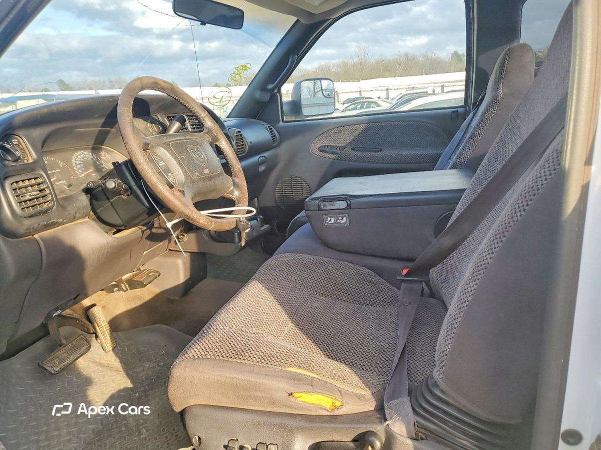 Dodge RAM 2001