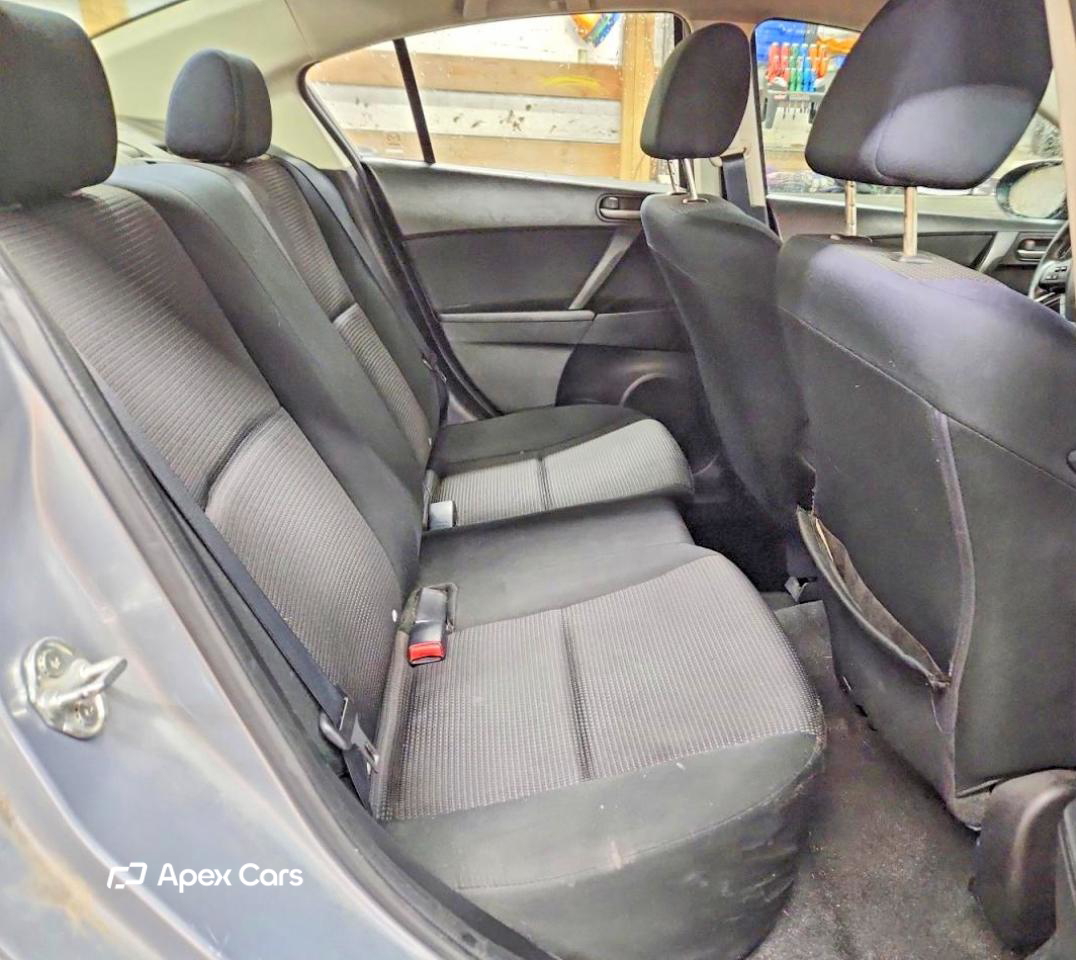 Mazda 3 2013