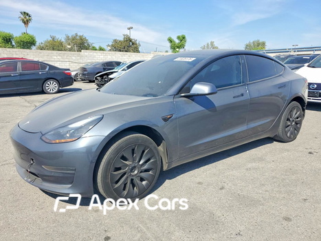 Tesla Model 3 2021 - Image 1 of 14