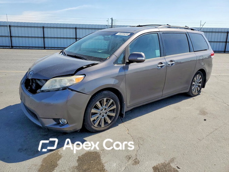 Toyota Sienna 2013 - Image 1 of 14