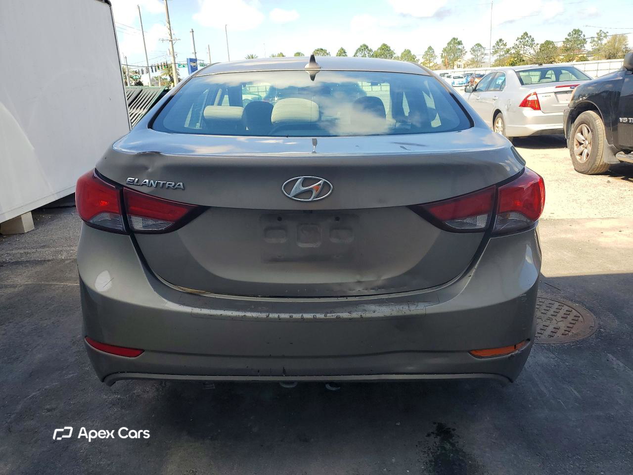 Hyundai Elantra 2015