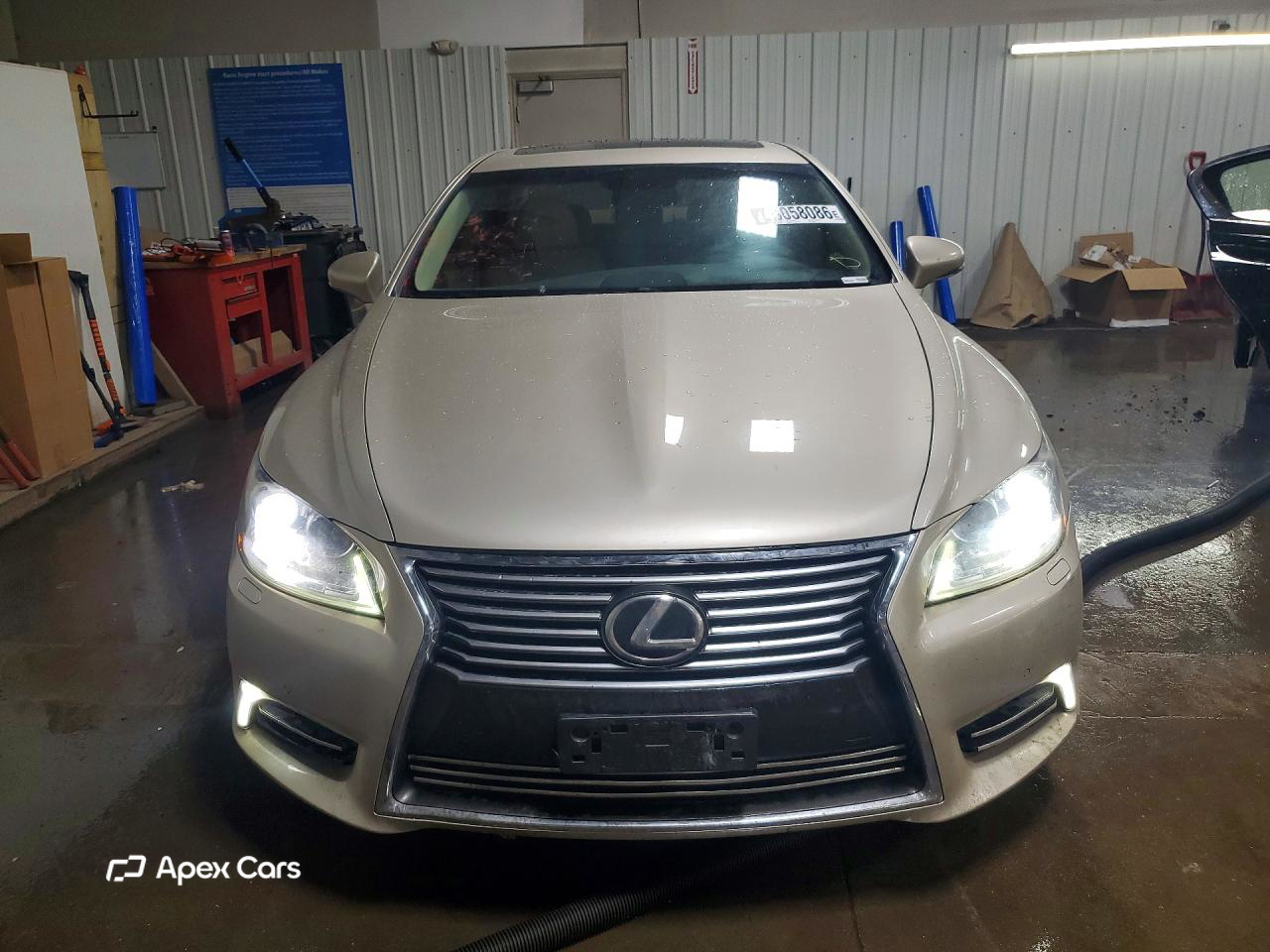 Lexus LS 2013