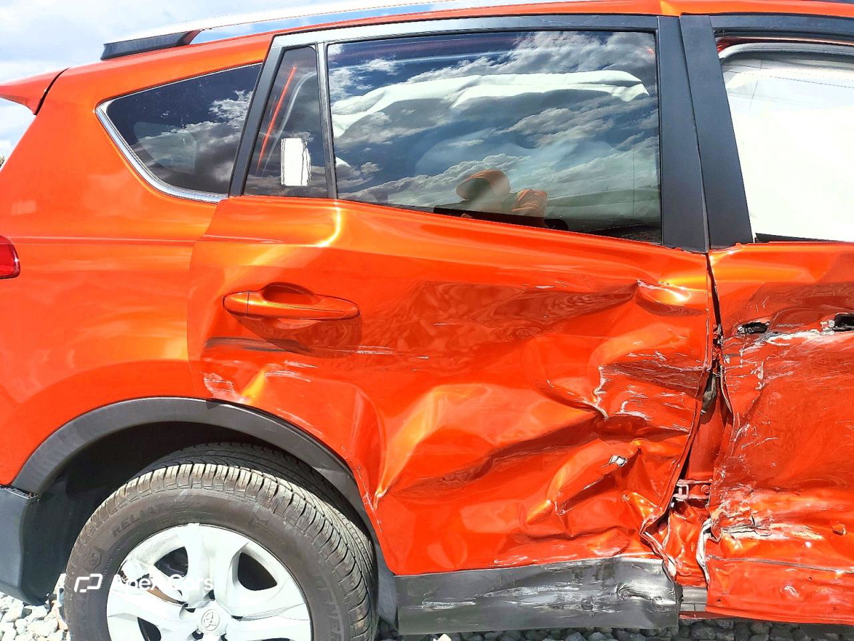 Toyota RAV 4 2015