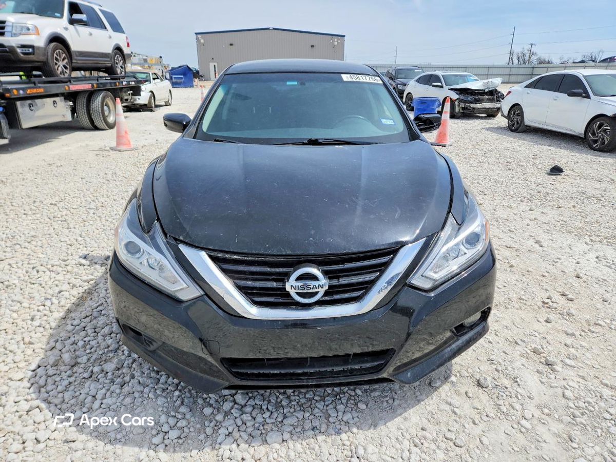 Nissan Altima 2017