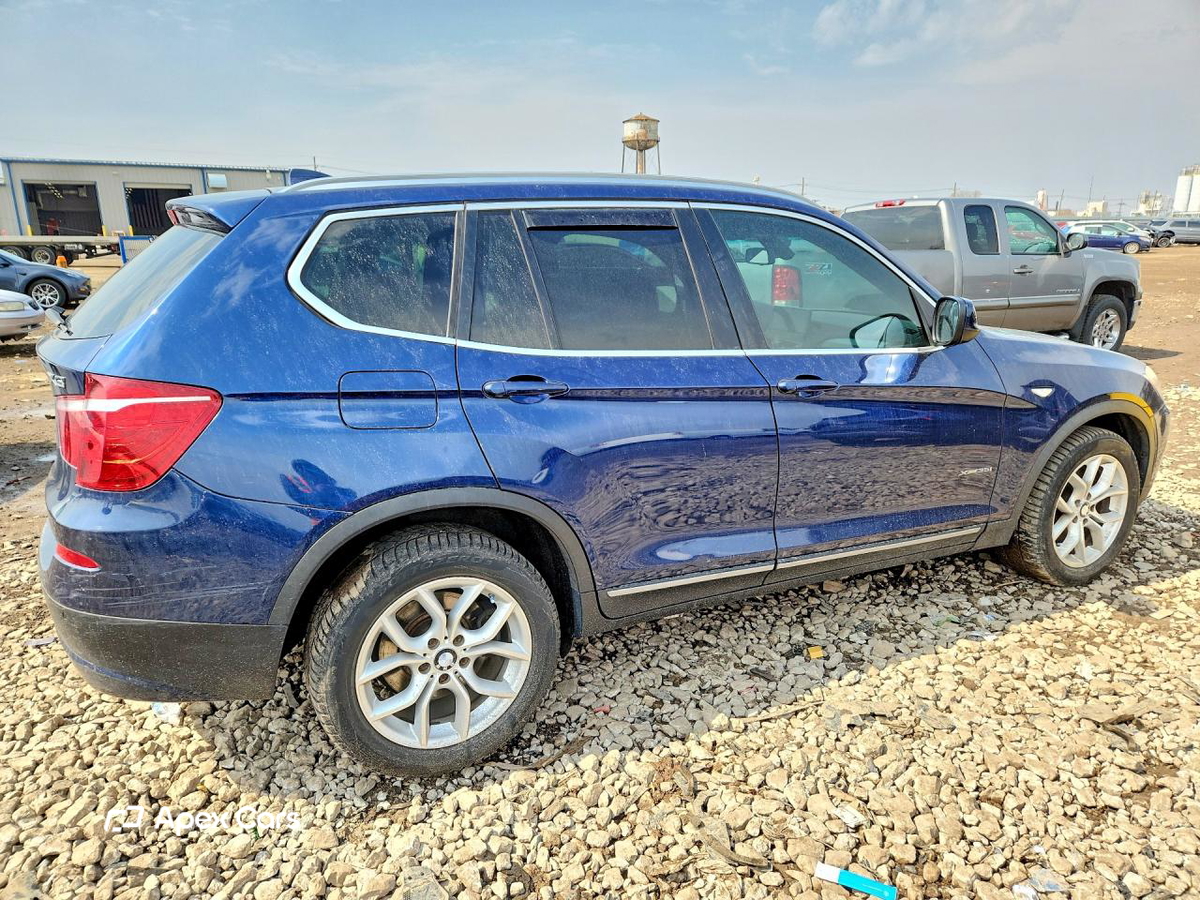 BMW X3 2011