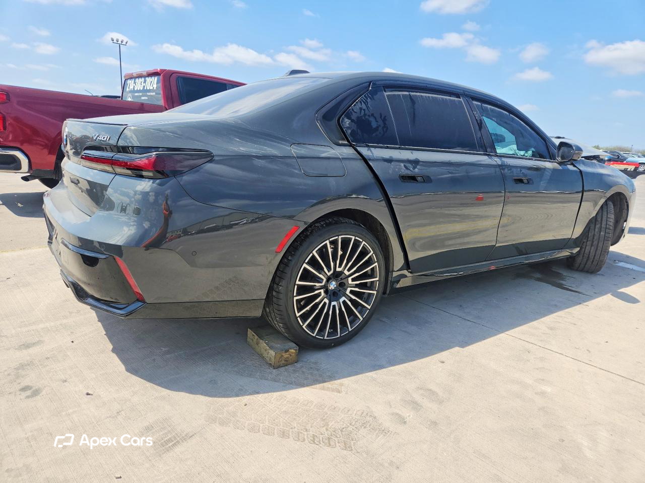 BMW Series 7 2025