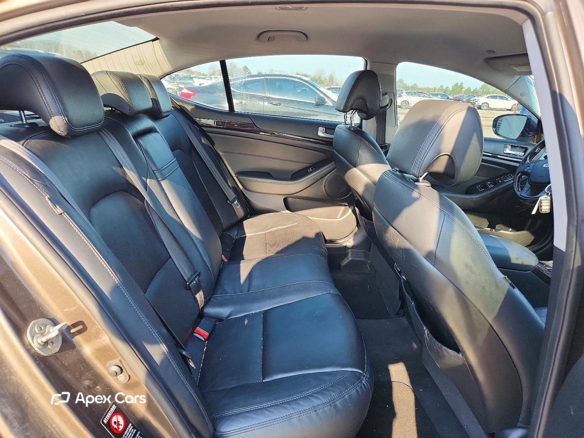 Kia Cadenza 2014