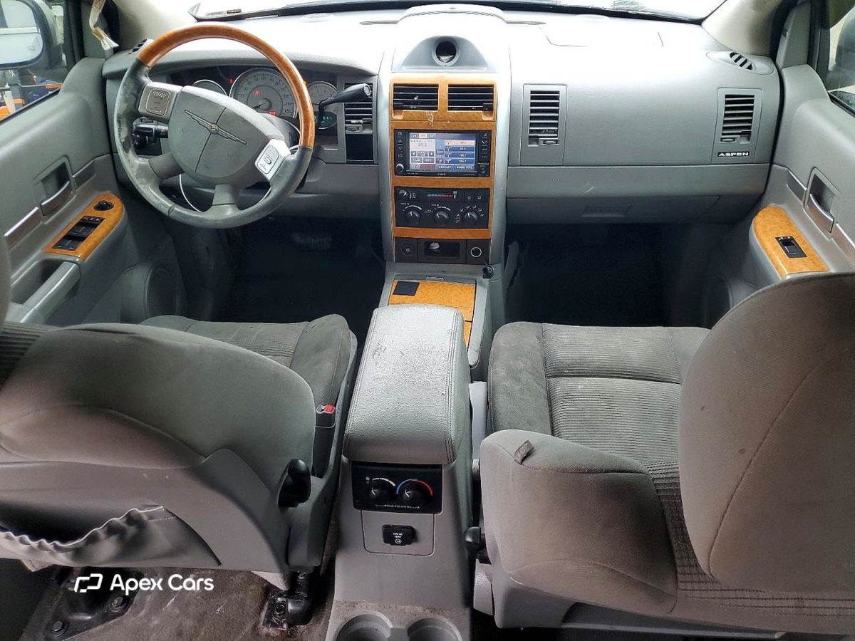 Chrysler Aspen 2009