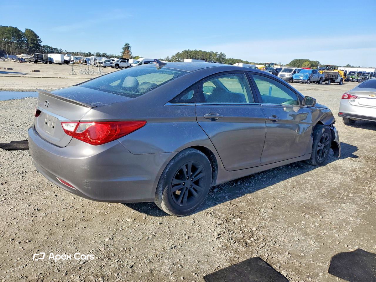 Hyundai Sonata 2013