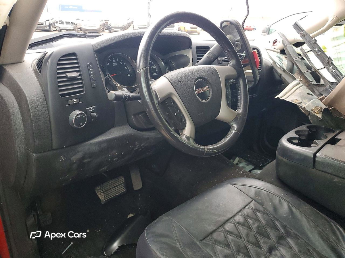 GMC Sierra 2010