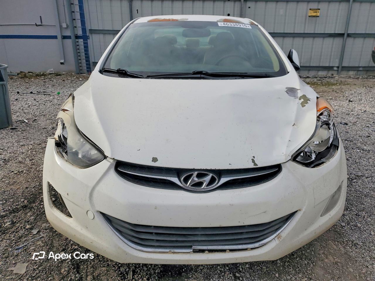 Hyundai Elantra 2013
