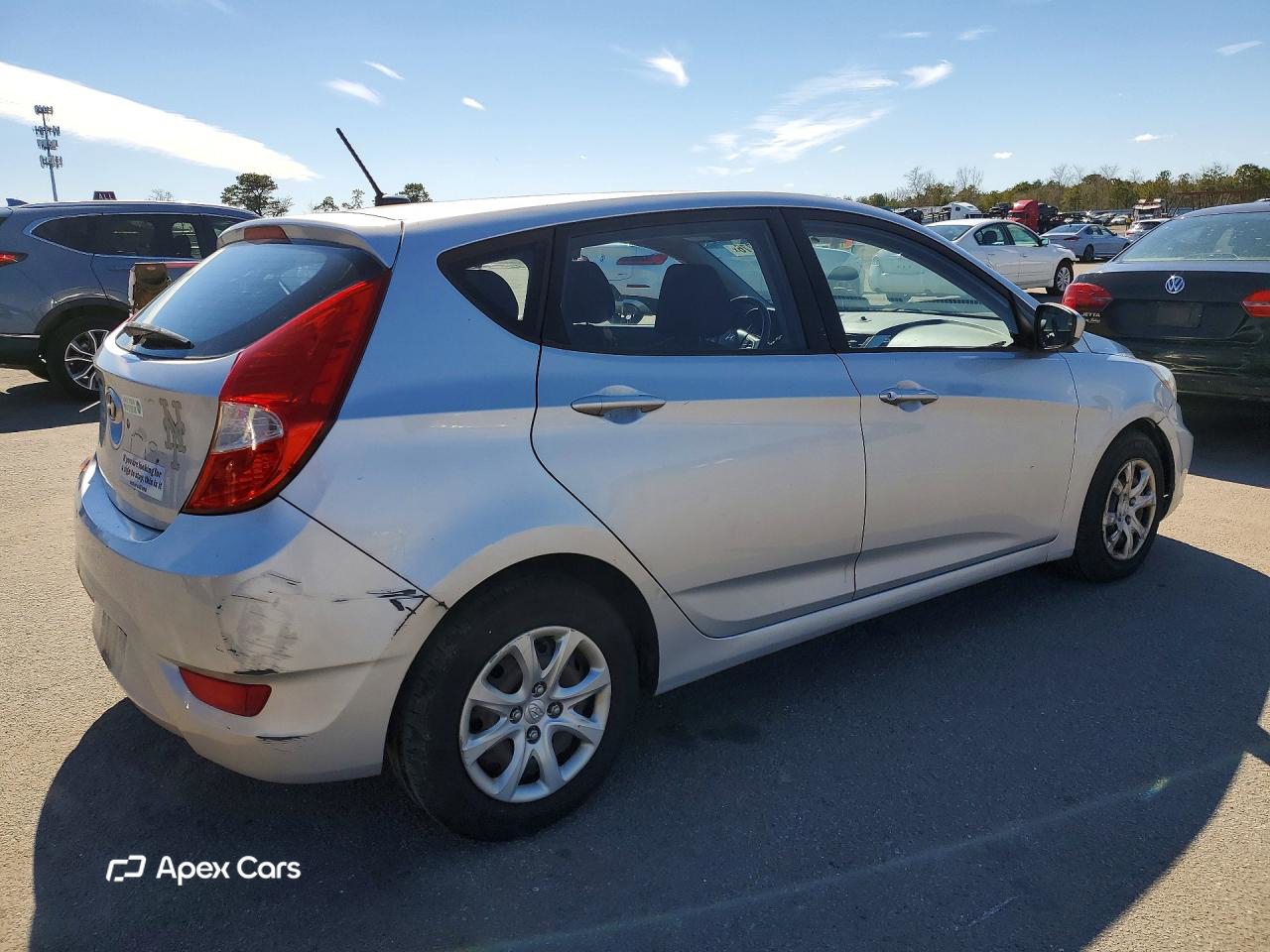 Hyundai Accent 2012