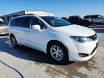 Chrysler Pacifica 2017